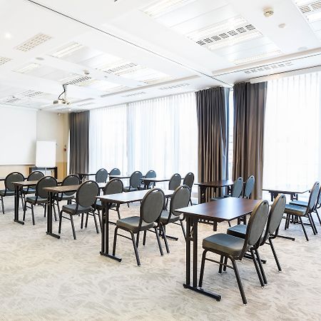 Qubus Hotel Kielce Luaran gambar