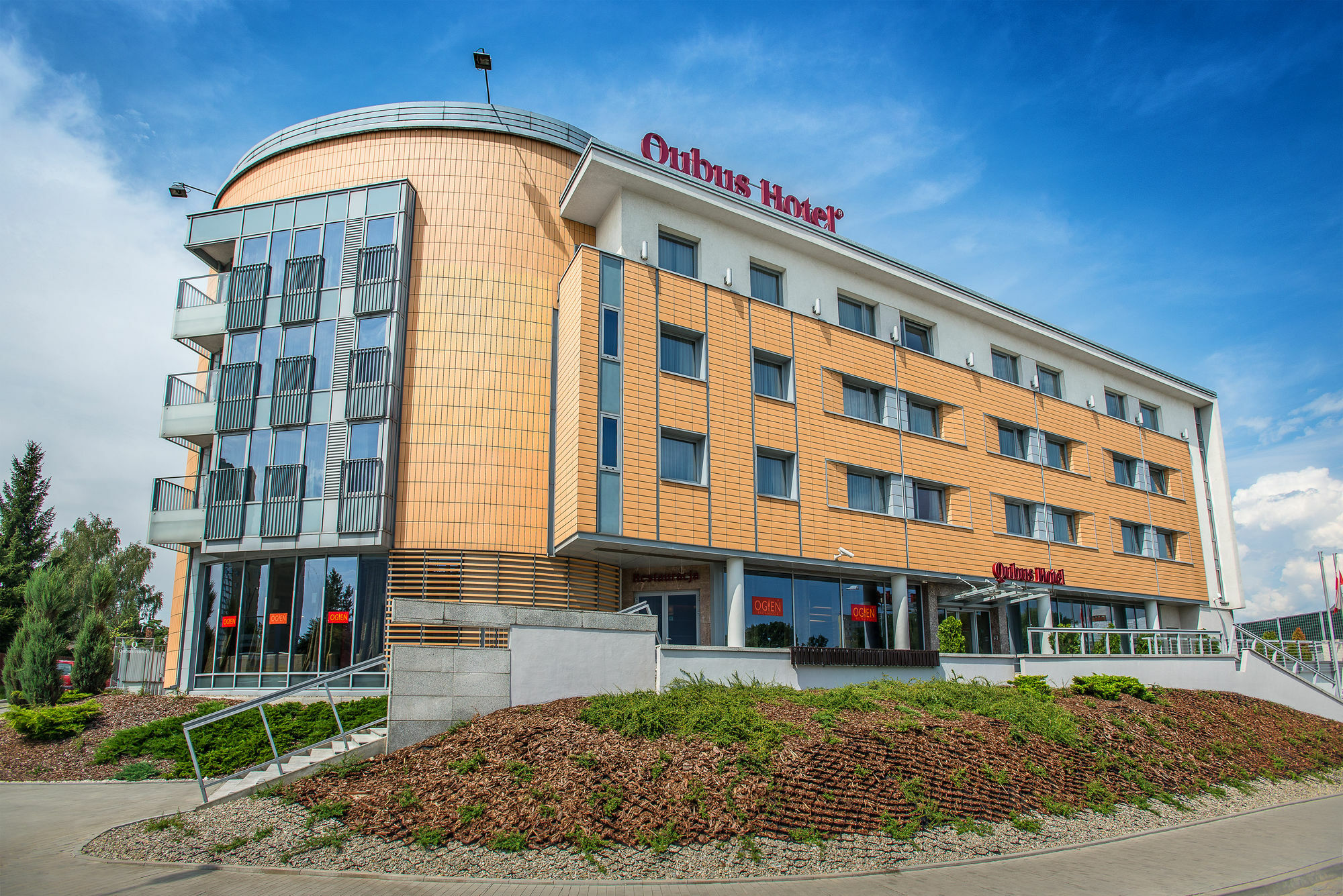 Qubus Hotel Kielce Luaran gambar